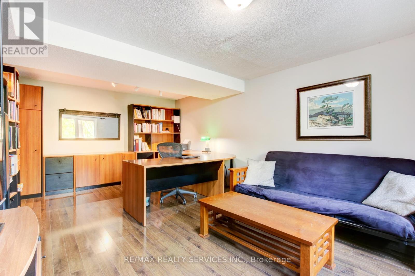 Photo 28 of 25 Brookbank Court, Brampton ON