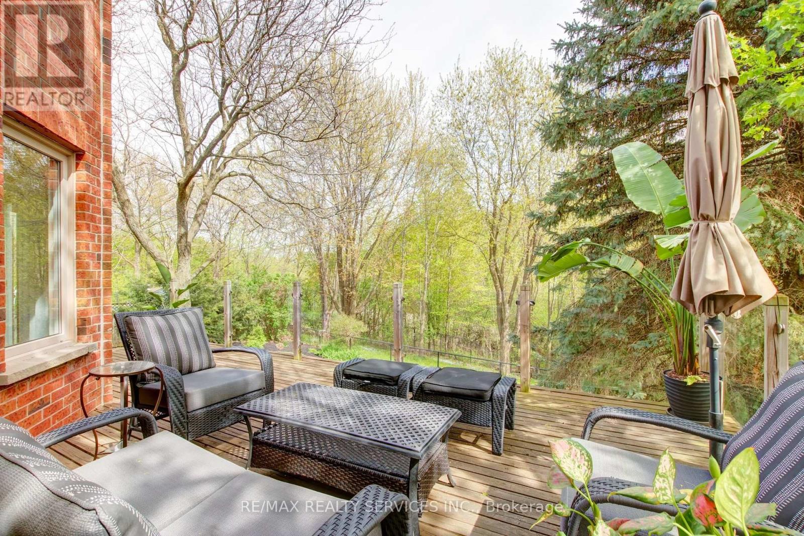 Photo 32 of 25 Brookbank Court, Brampton ON