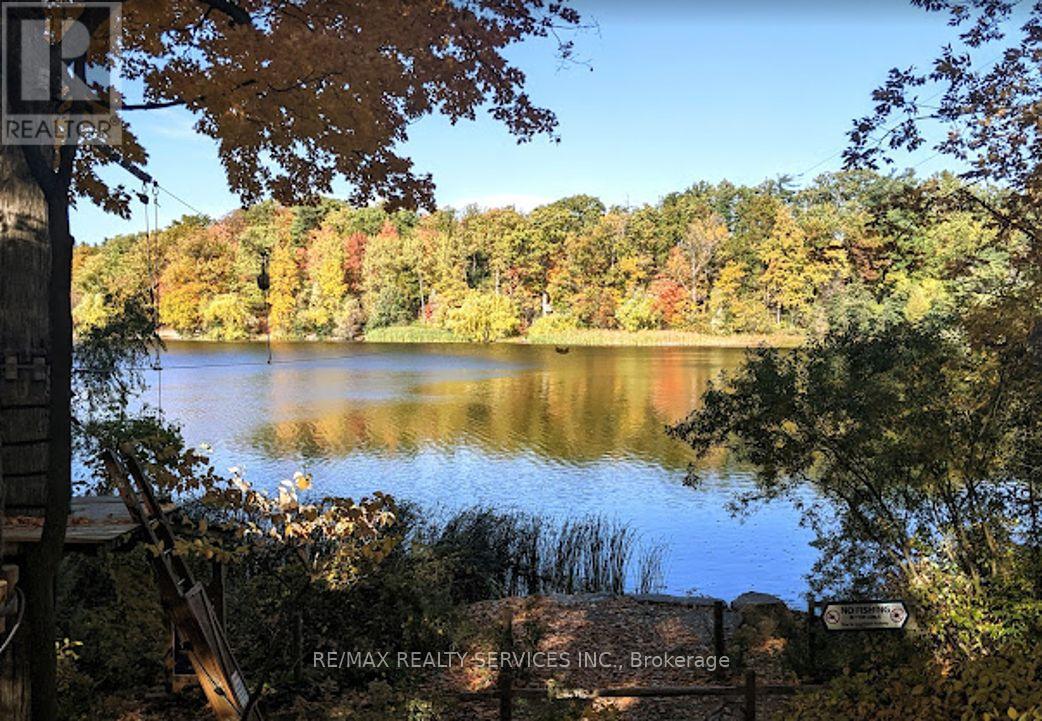 Photo 50 of 25 Brookbank Court, Brampton ON