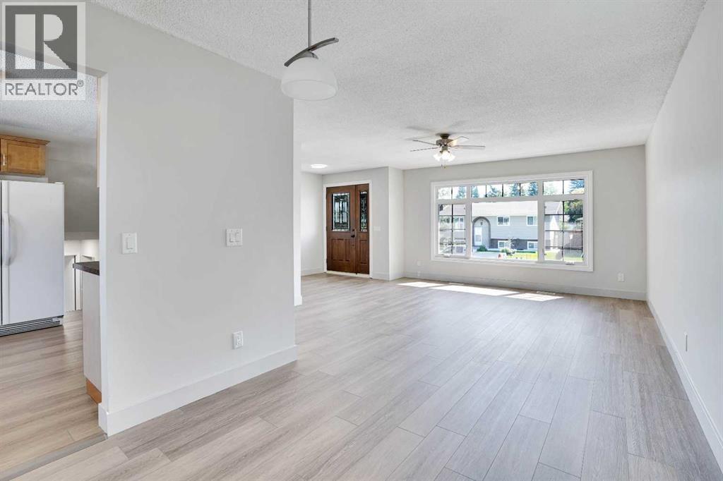 Photo 22 of 524 Whitehorn Way Ne, Calgary AB