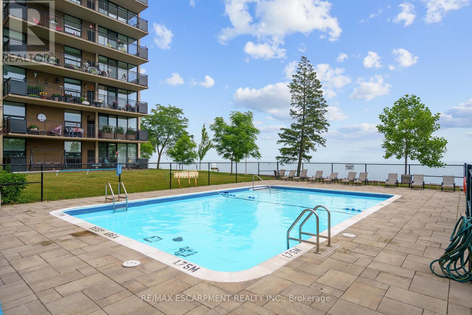 Photo 18 of 218 500 Green Road, Hamilton ON