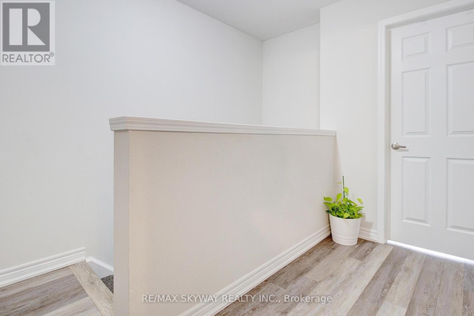 Photo 13 of 10 5014 Serena Drive, Lincoln ON