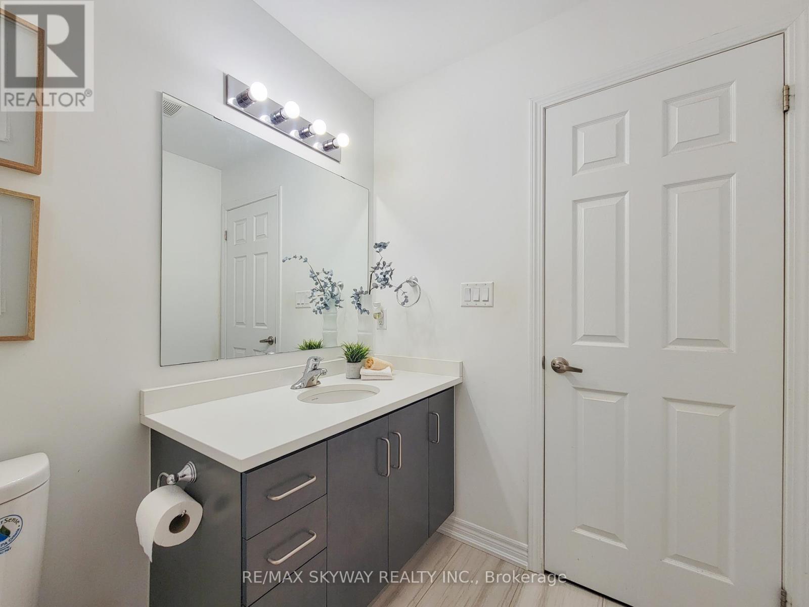 Photo 31 of 10 5014 Serena Drive, Lincoln ON