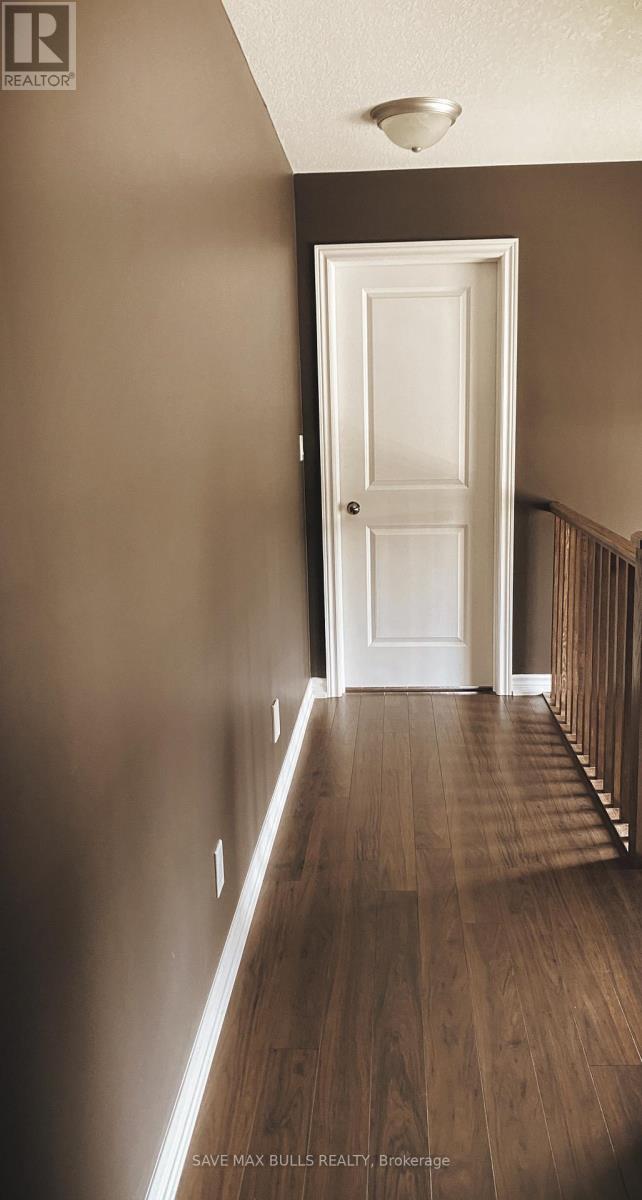 Photo 12 of 58 Wilkes Street, Brantford ON