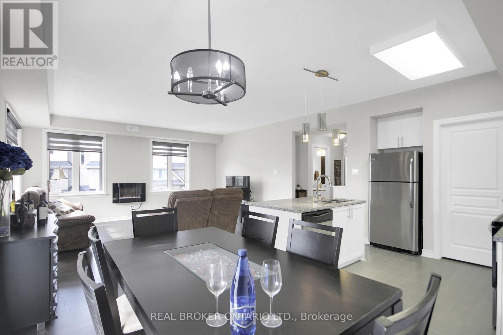 Photo 13 of B 1015 Beryl Private, Ottawa ON