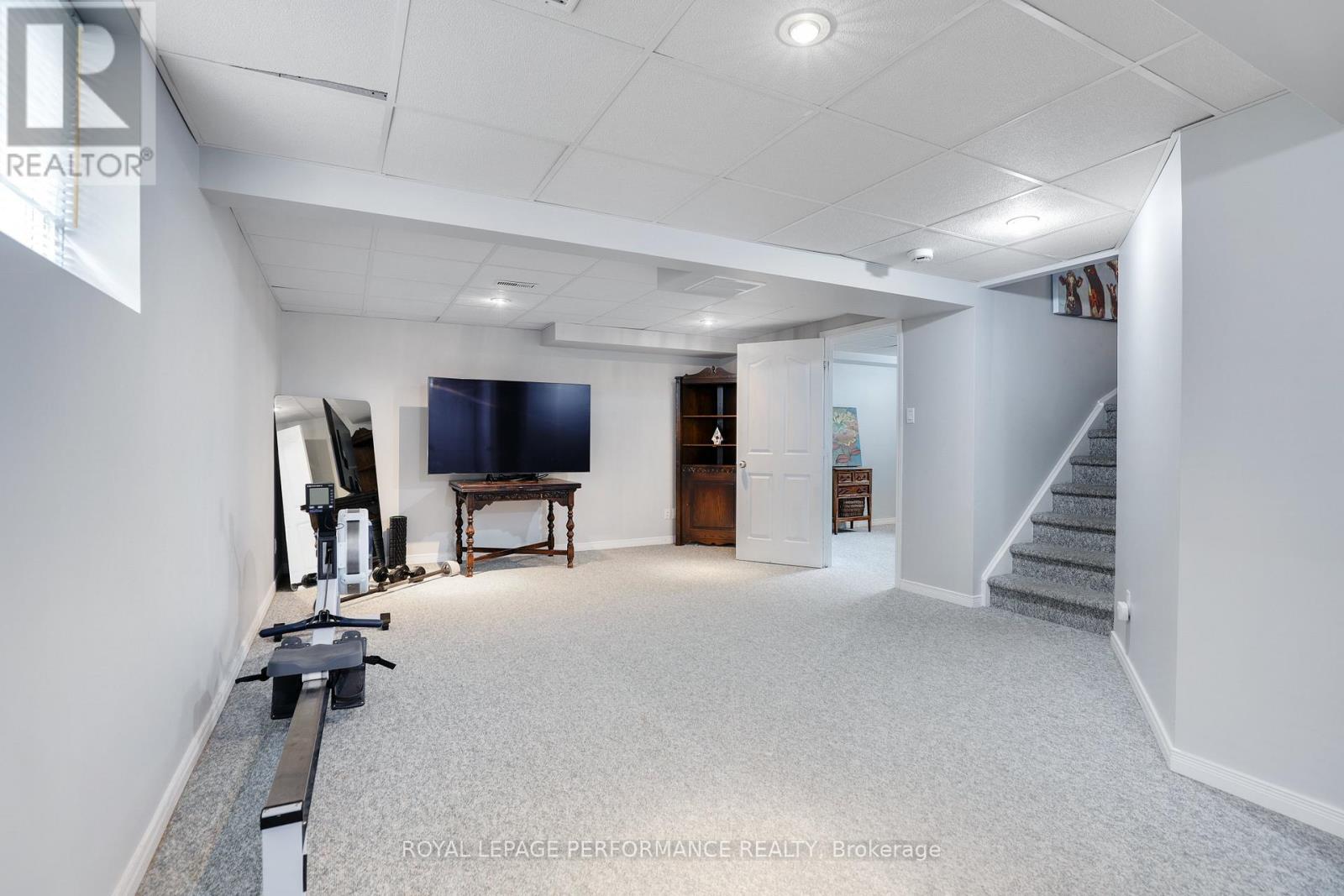 Photo 31 of 824 Covehead Crescent, Ottawa ON