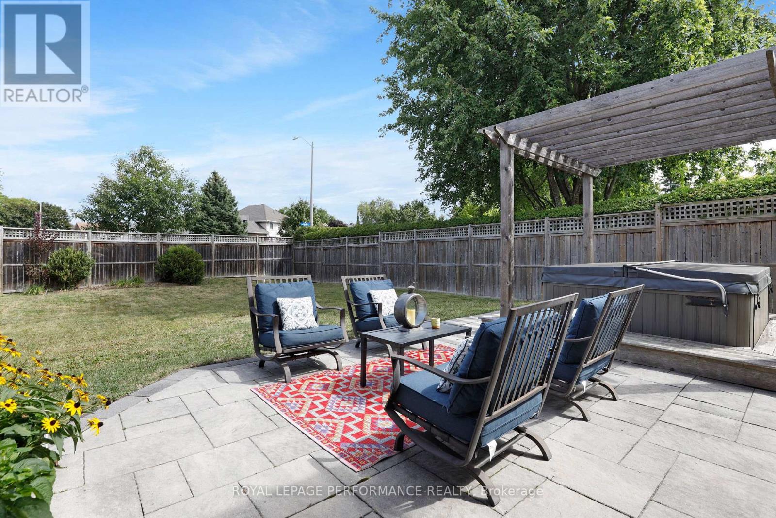 Photo 35 of 824 Covehead Crescent, Ottawa ON