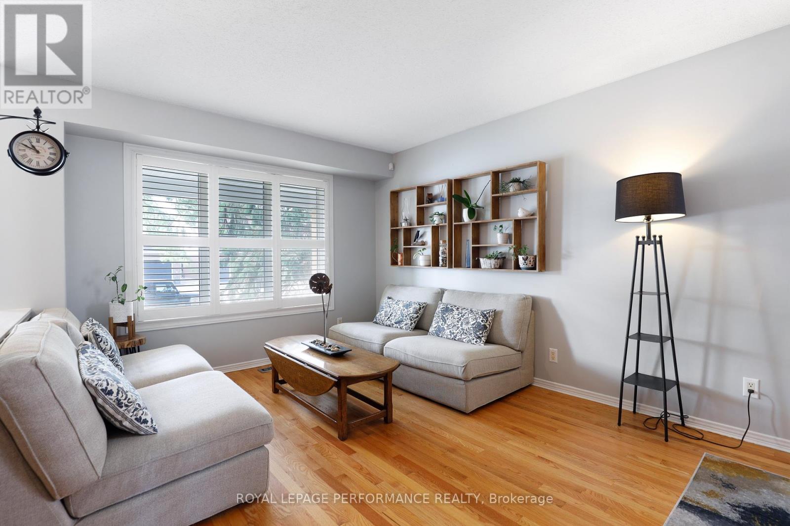 Photo 7 of 824 Covehead Crescent, Ottawa ON