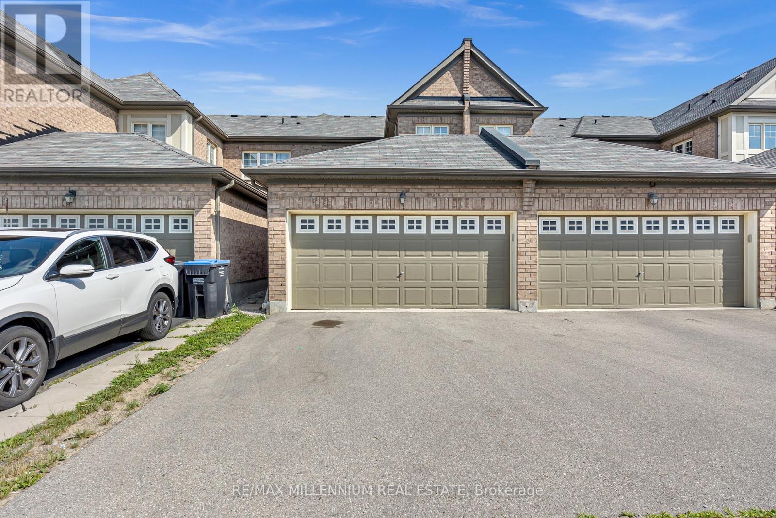 Photo 36 of 86 Saint Dennis Road, Brampton ON