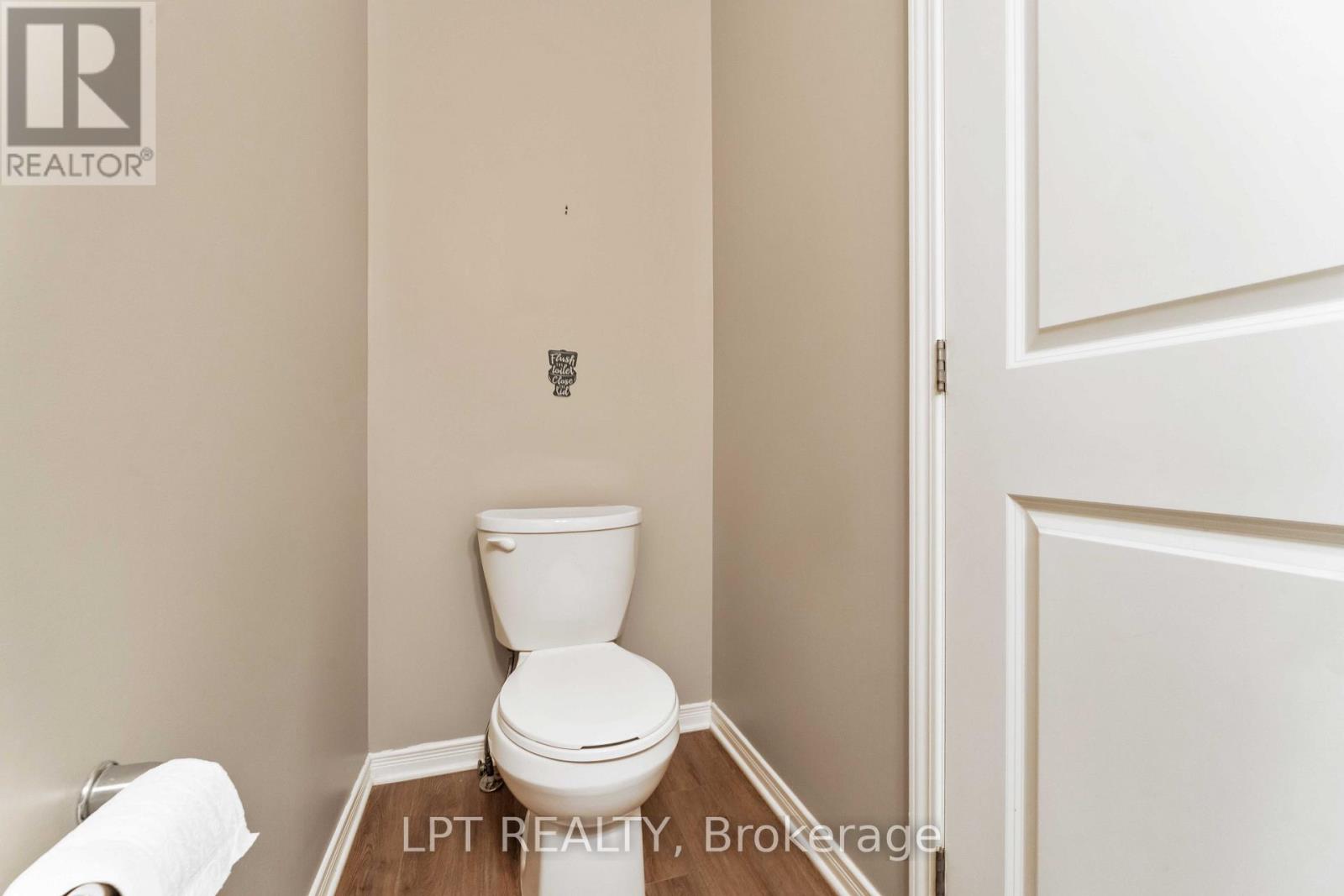 Photo 37 of 381 Cope Drive, Ottawa ON