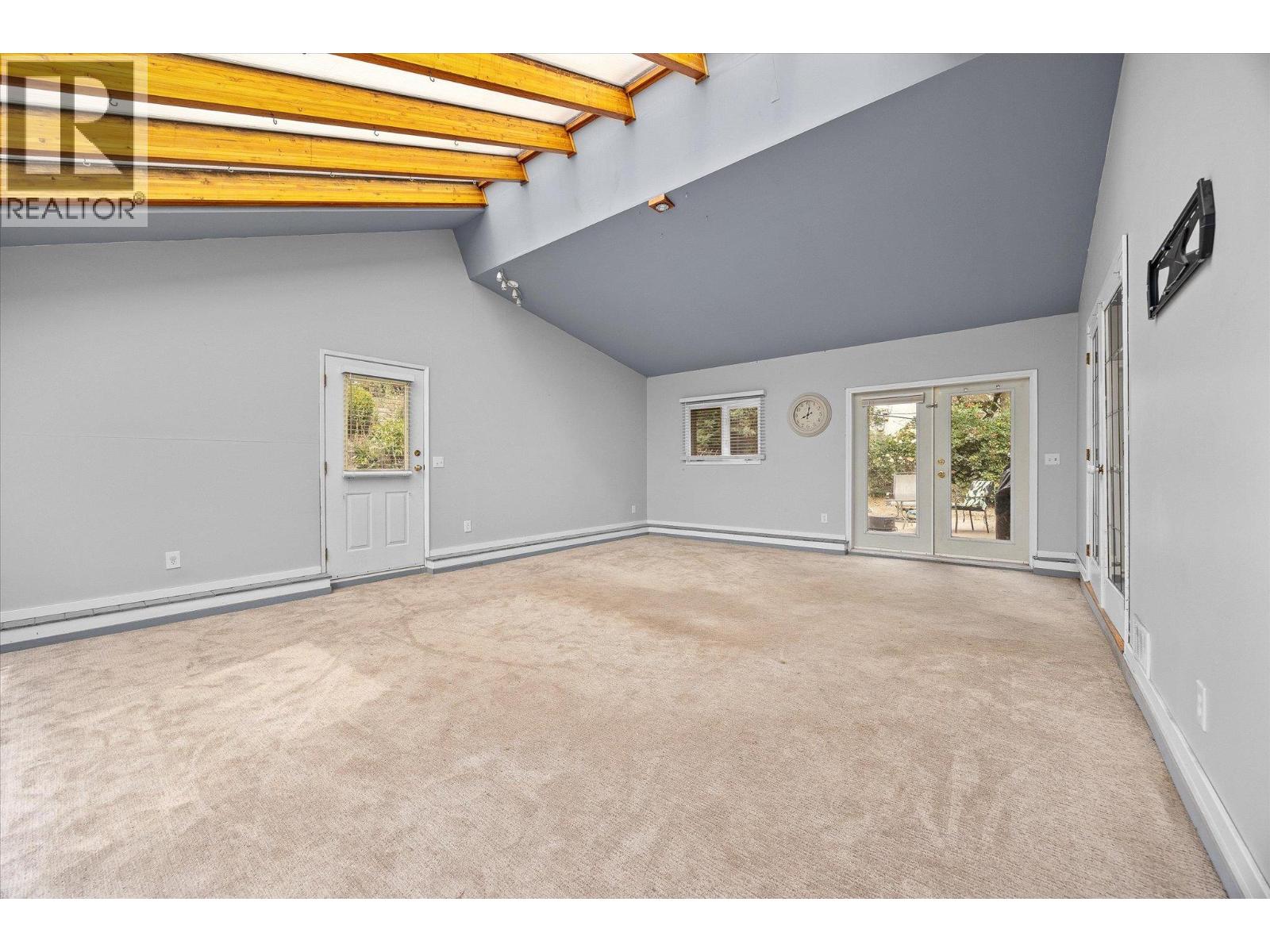  3278 Boucherie Road, West Kelowna