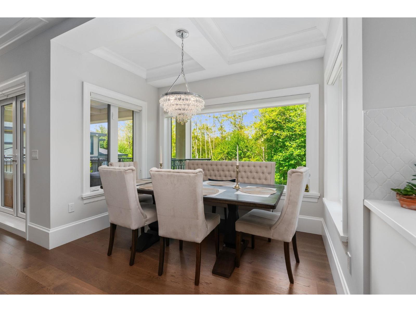 Photo 9 of 16539 29 A Avenue, Surrey BC