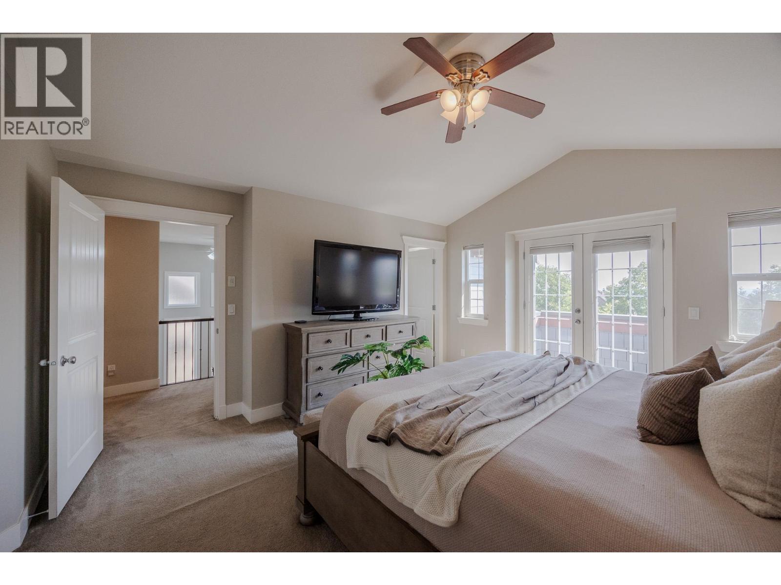 Photo 20 of 3405 Gislason Avenue, Coquitlam BC