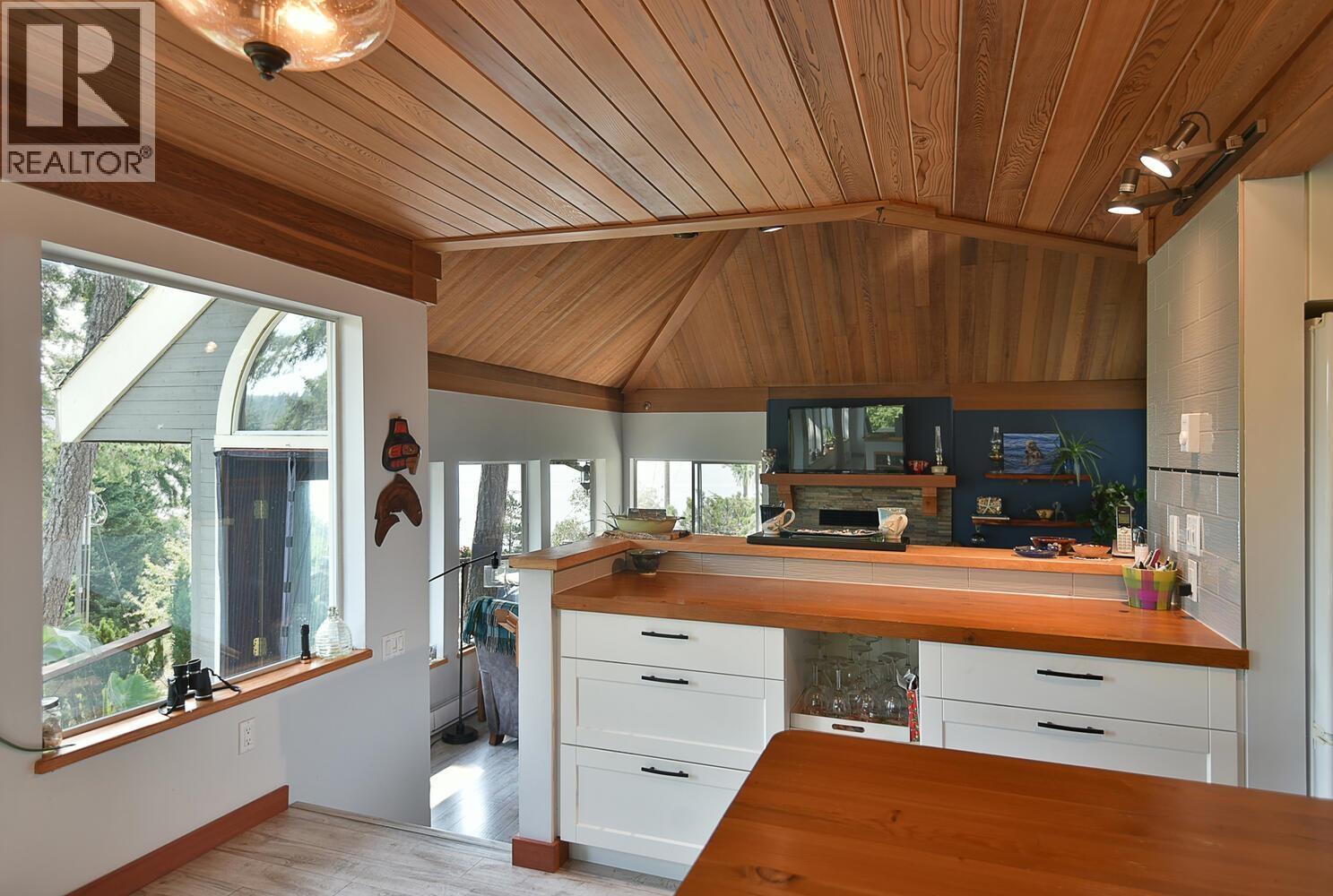 9196 TRUMAN ROAD, Halfmoon Bay