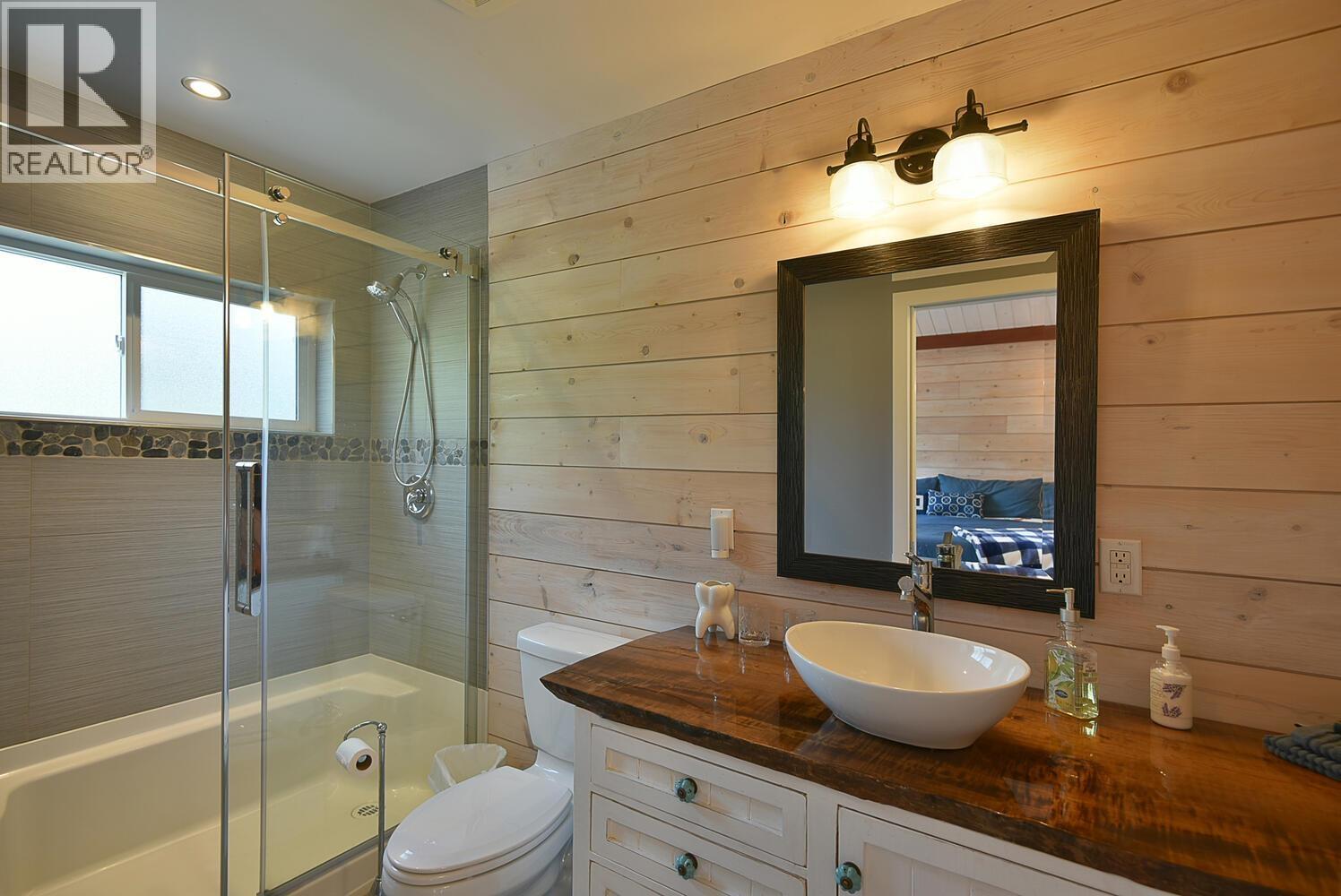 9196 TRUMAN ROAD, Halfmoon Bay
