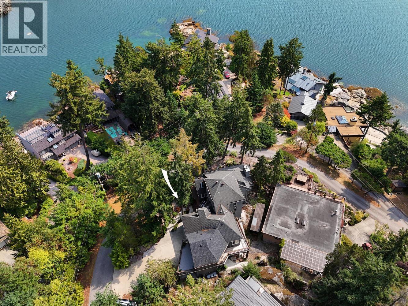 9196 TRUMAN ROAD, Halfmoon Bay