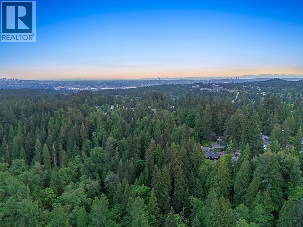 Photo 33 of 3998 Phyllis Road, North Vancouver BC