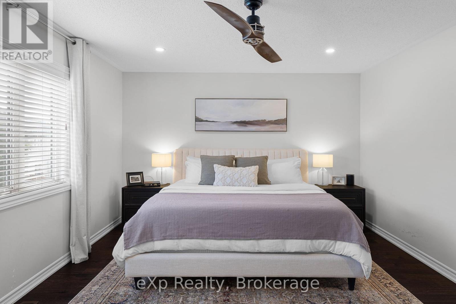 Photo 19 of 63 Decarolis Crescent, Essa ON
