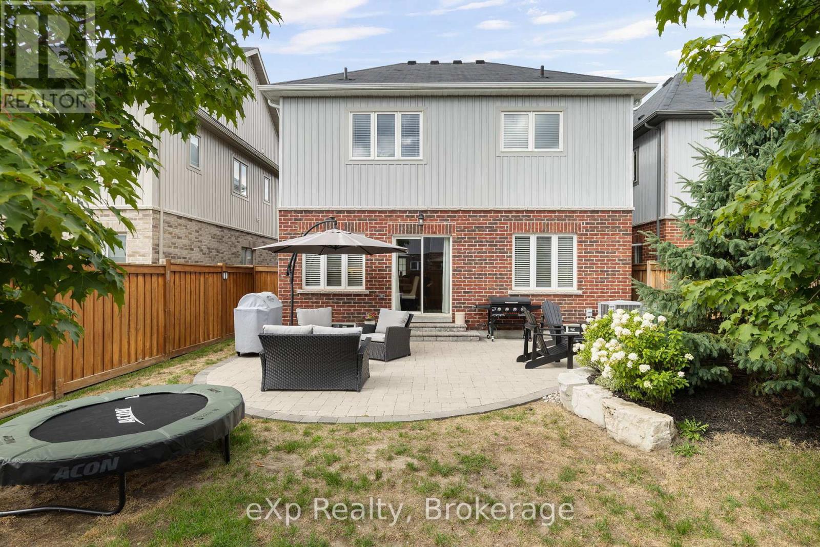 Photo 32 of 63 Decarolis Crescent, Essa ON