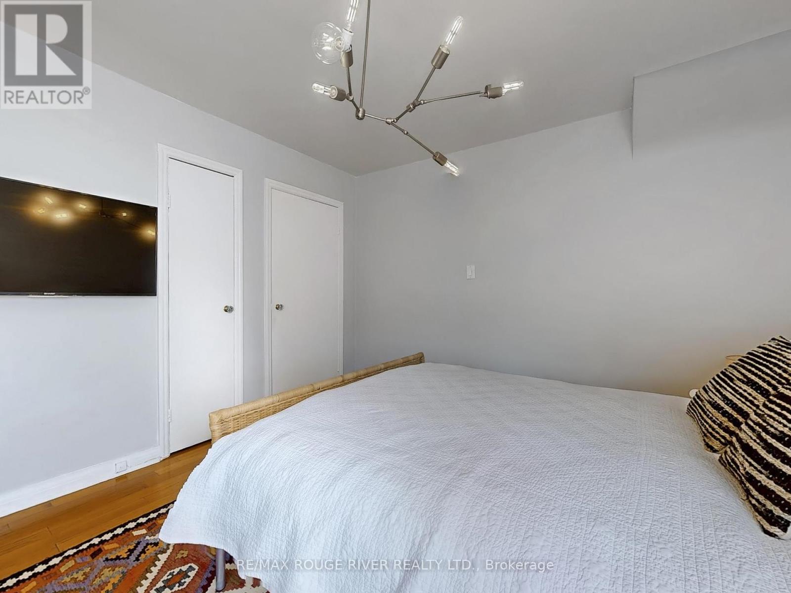Photo 34 of 15 White Avenue, Toronto ON
