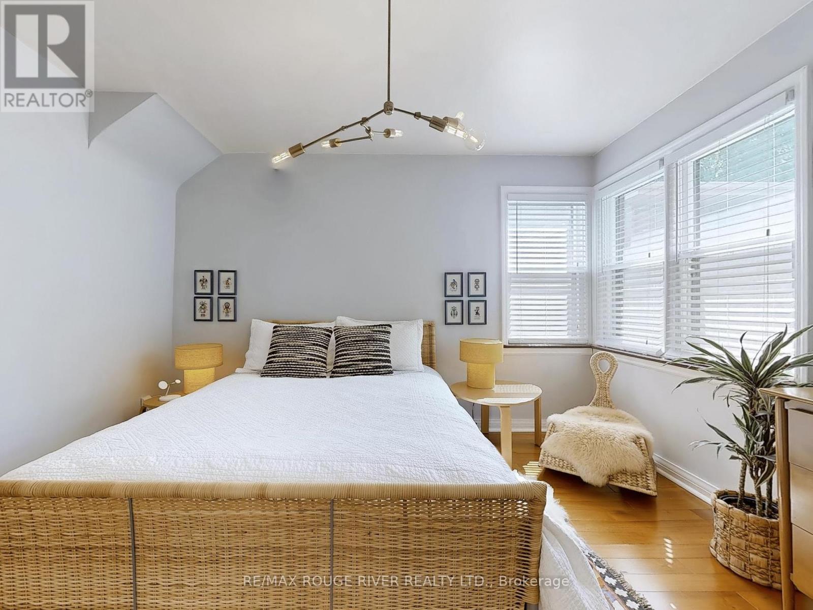 Photo 32 of 15 White Avenue, Toronto ON