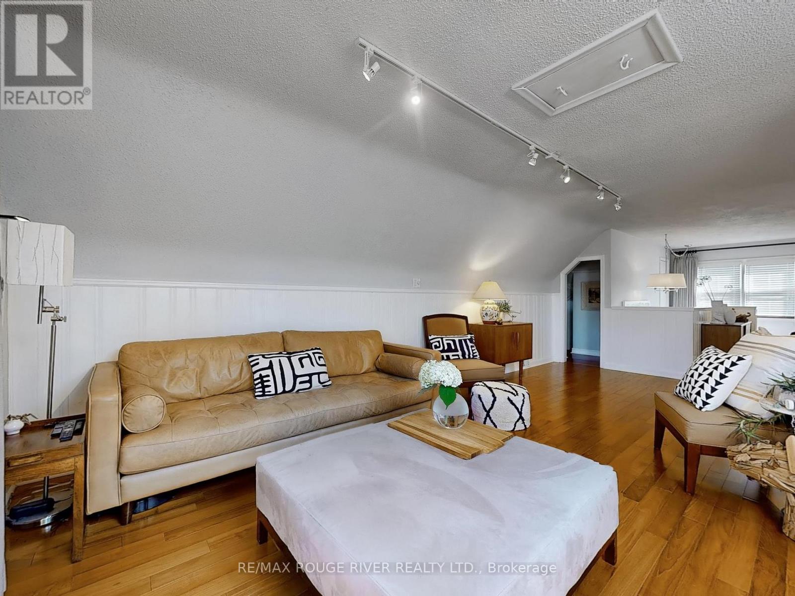 Photo 40 of 15 White Avenue, Toronto ON