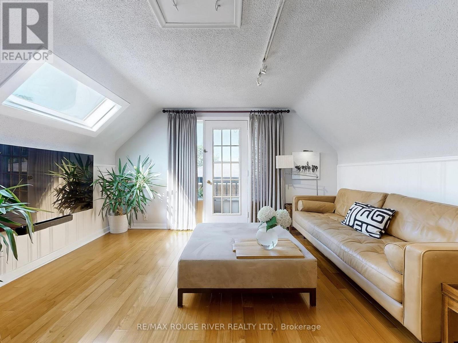 Photo 39 of 15 White Avenue, Toronto ON