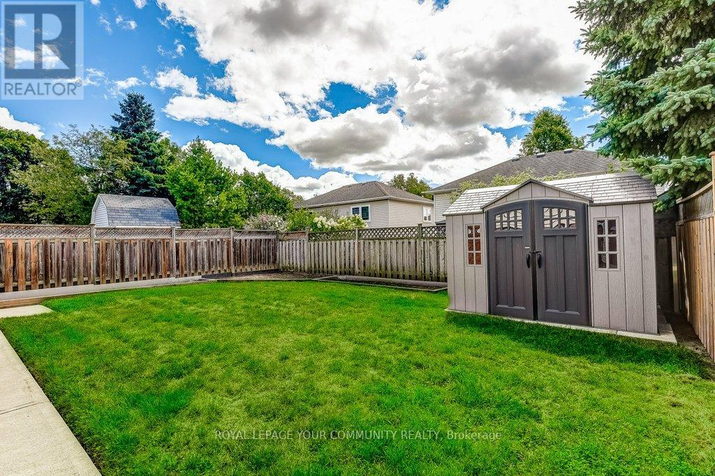 Photo 34 of 36 Stirling Avenue, Clarington ON