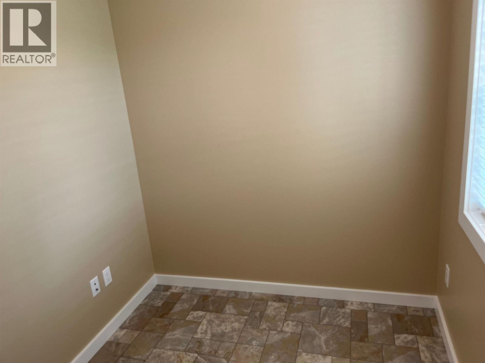 Photo 13 of 8334 87 Avenue, Fort St John BC