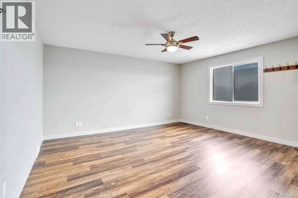 Photo 24 of 347 Evanston Drive Nw, Calgary AB