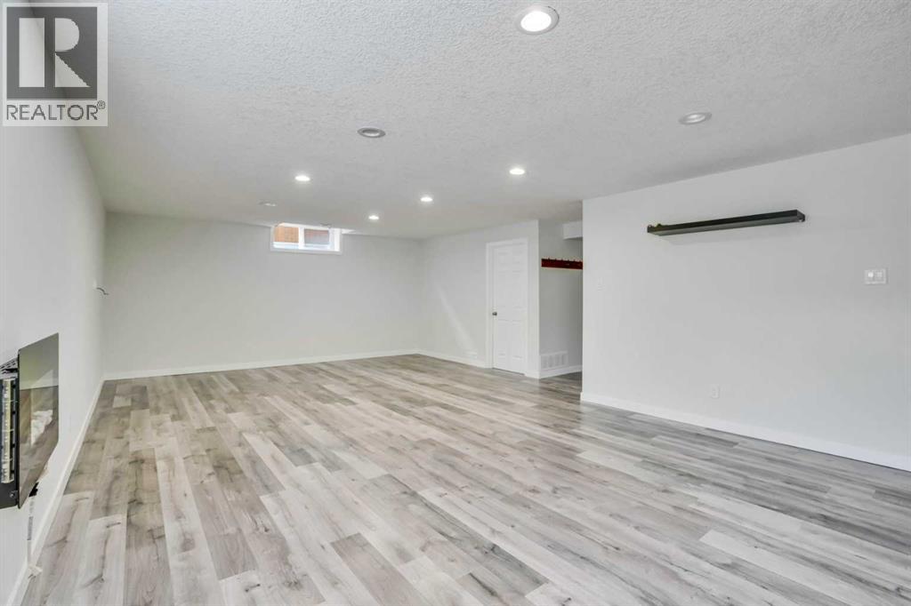 Photo 38 of 347 Evanston Drive Nw, Calgary AB