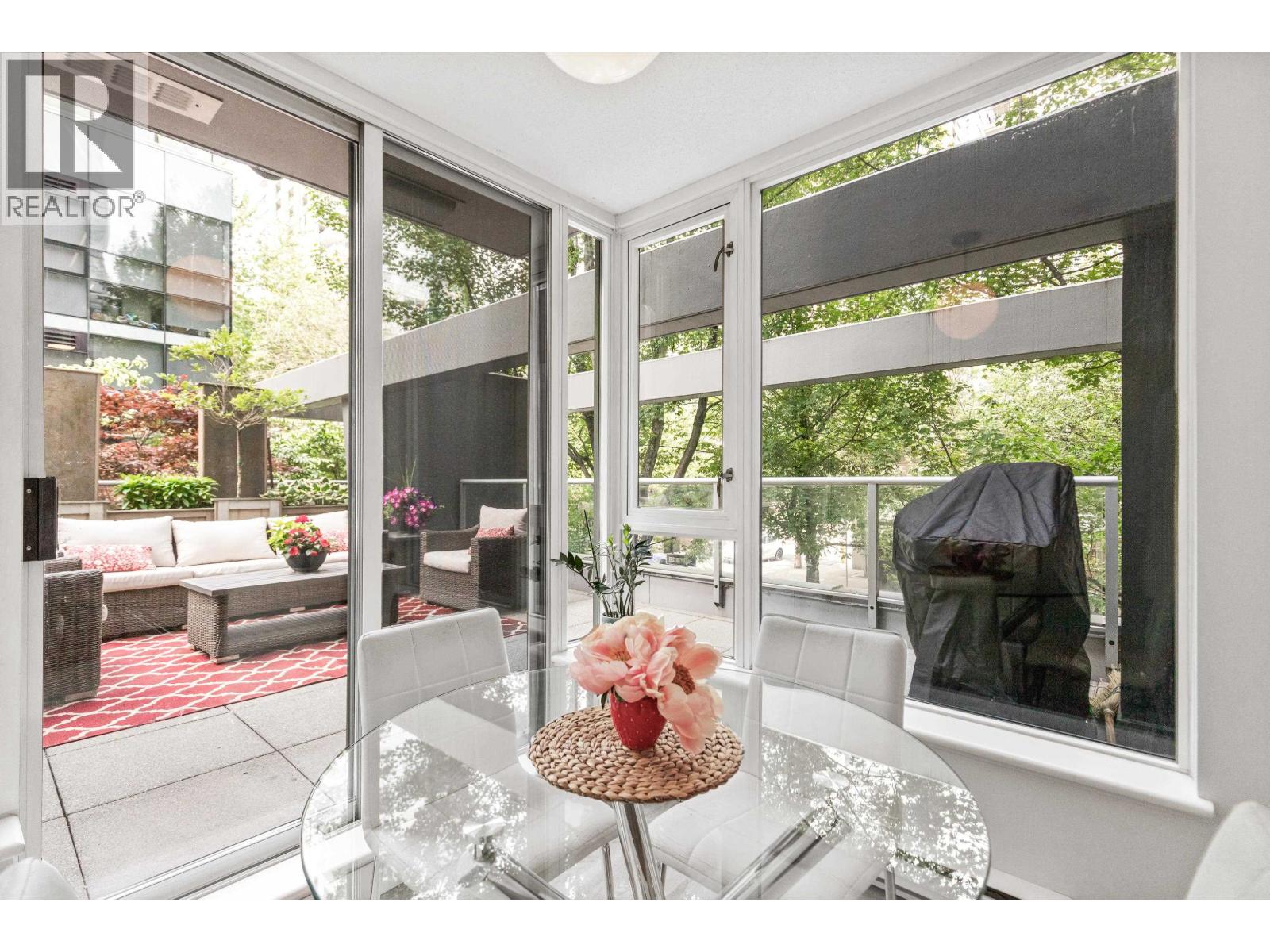 Photo 1 of 202 1001 Richards Street, Vancouver BC