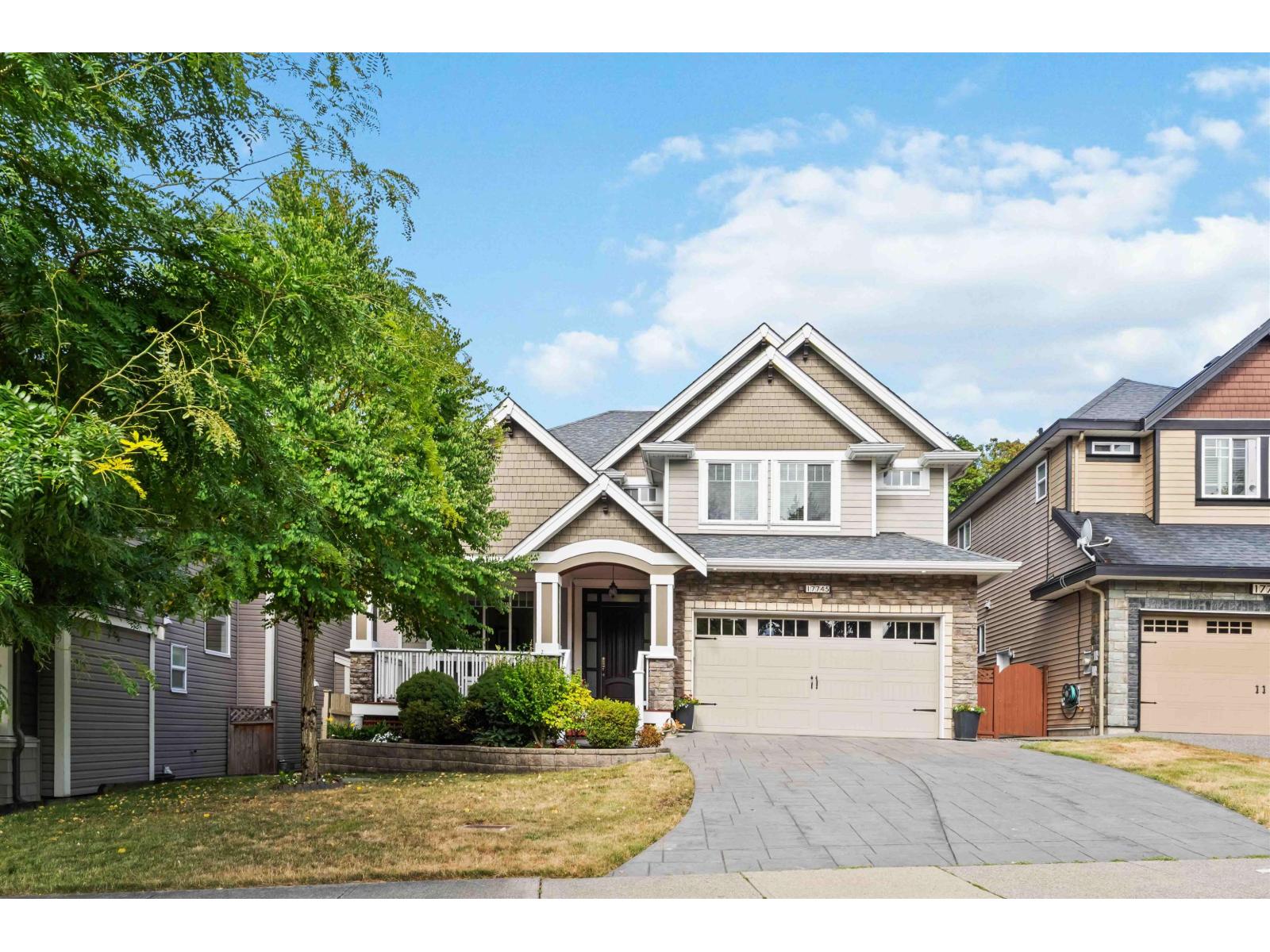 Photo 2 of 17745 68 Avenue, Surrey BC