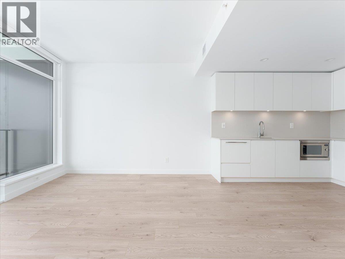 Photo 19 of 2505 2181 Madison Avenue, Burnaby BC