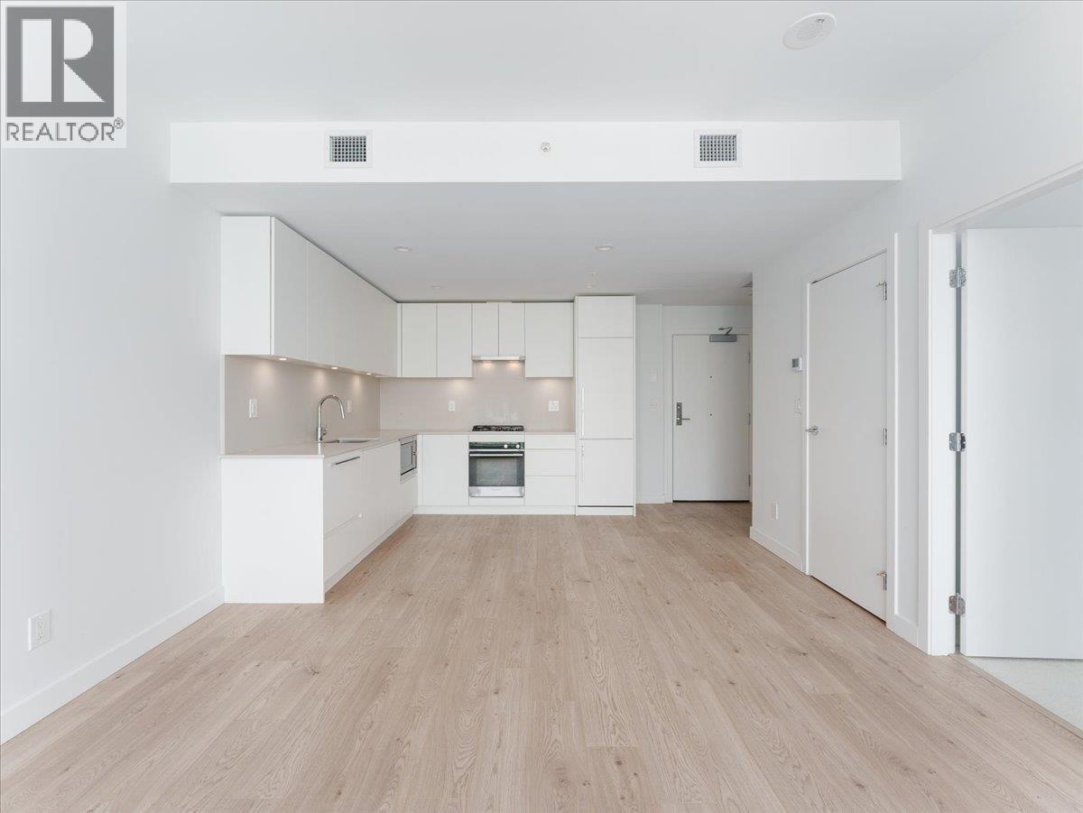 Photo 16 of 2505 2181 Madison Avenue, Burnaby BC
