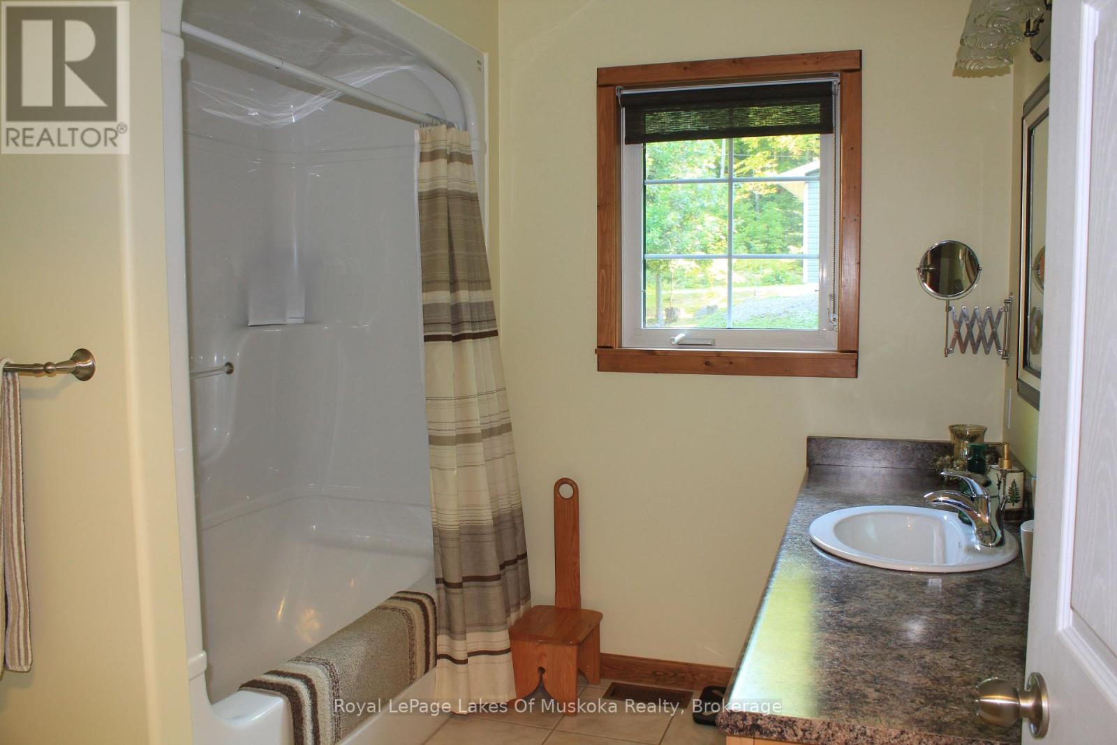 Photo 50 of 340 Wurm Road, Magnetawan ON
