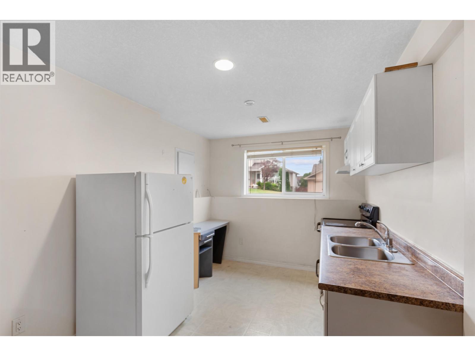 Photo 23 of 7575 Eastview Street, Prince George BC