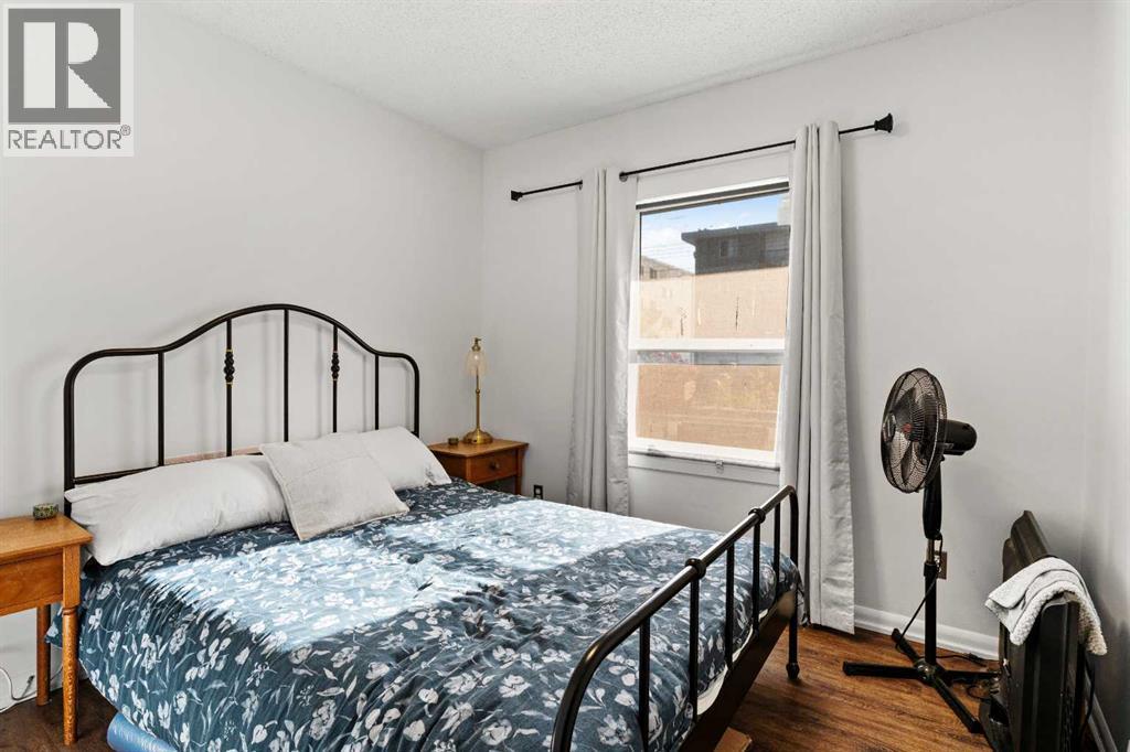 Photo 12 of 2517 15 A Street Sw, Calgary AB