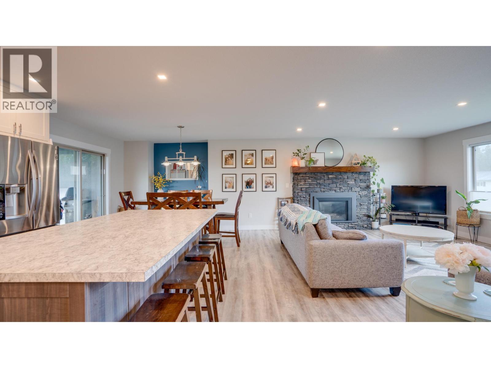 Photo 22 of 2640 Catherine Crescent, Armstrong BC