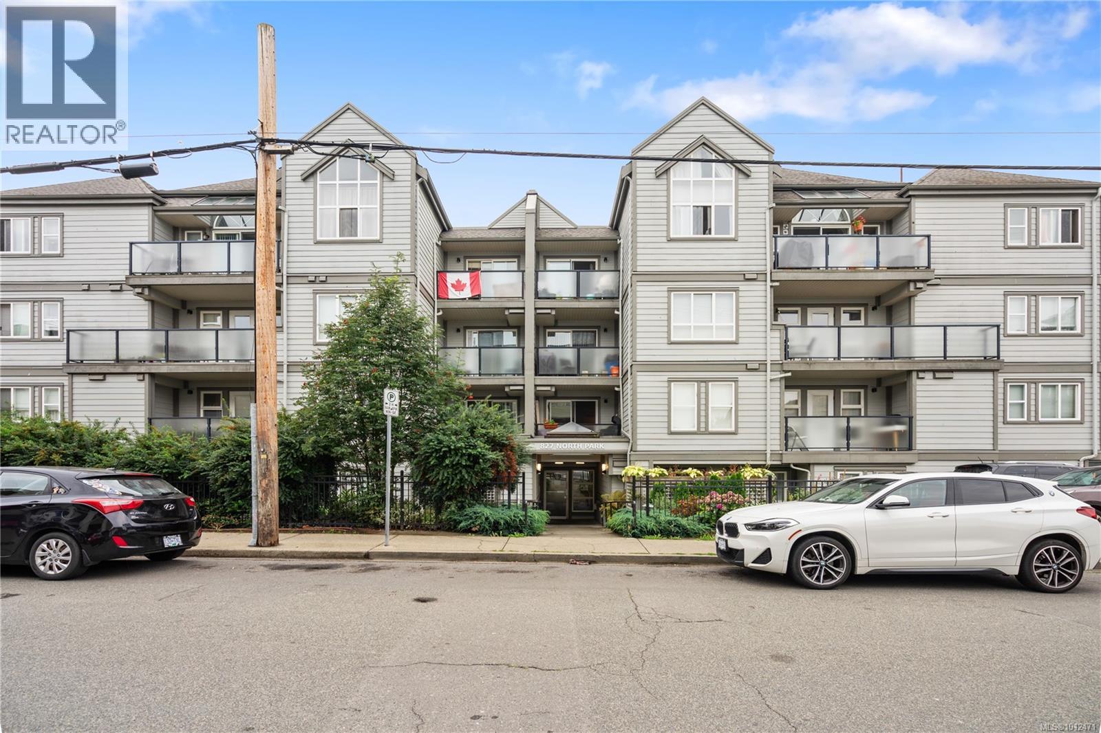 Photo 1 of 311 827 North Park St, Victoria BC