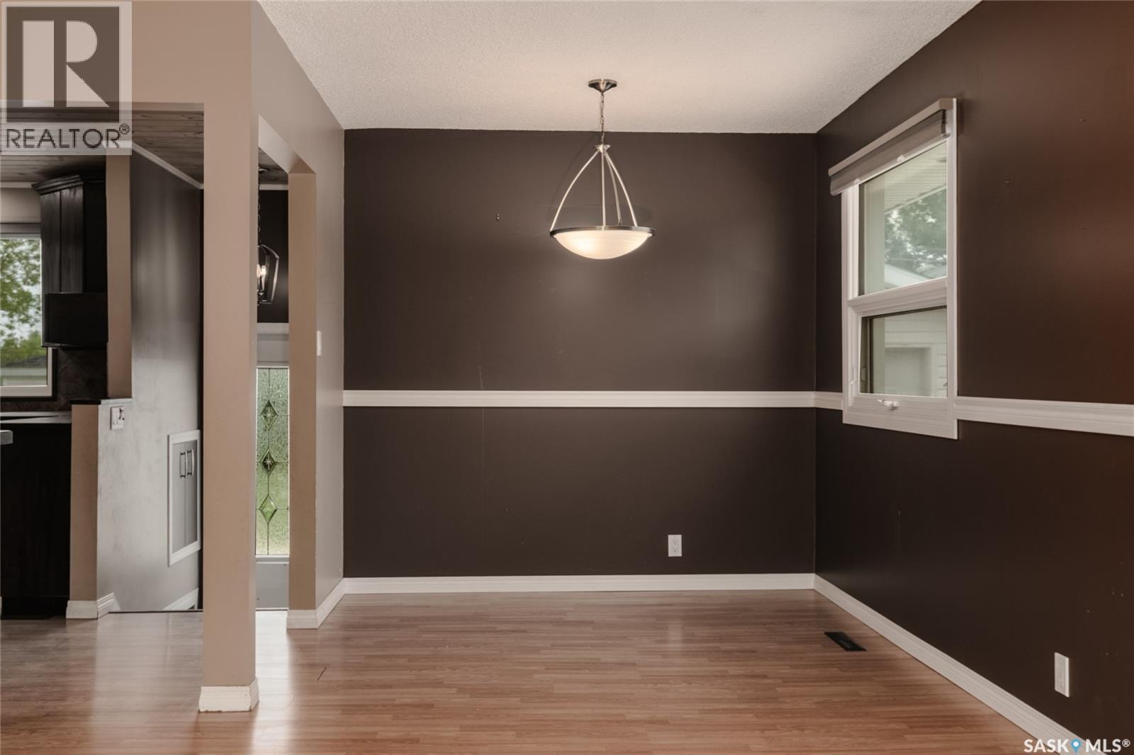 Photo 14 of 1245 Grace Street, Moose Jaw SK
