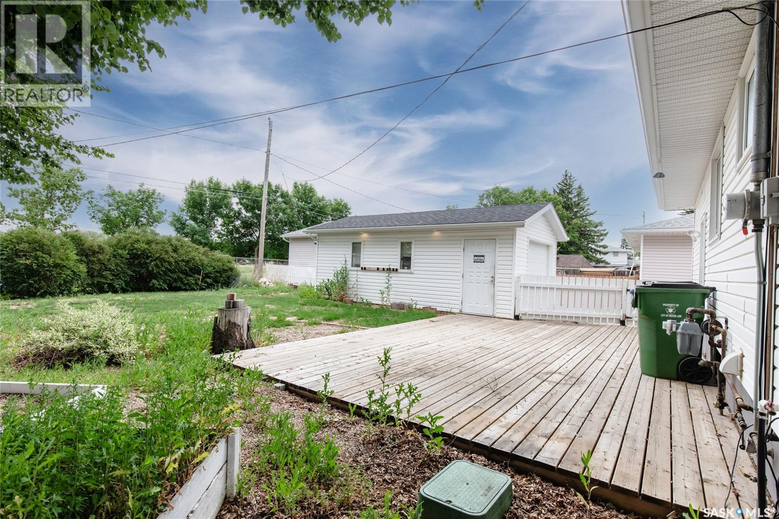 Photo 42 of 1245 Grace Street, Moose Jaw SK