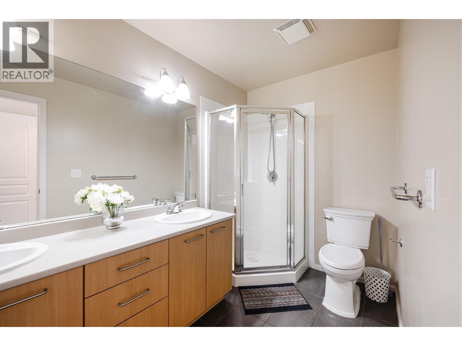 Photo 18 of 22 7331 Heather Street, Richmond BC