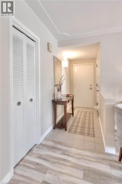 Photo 3 of 232 Kenneth Avenue, Kitchener ON