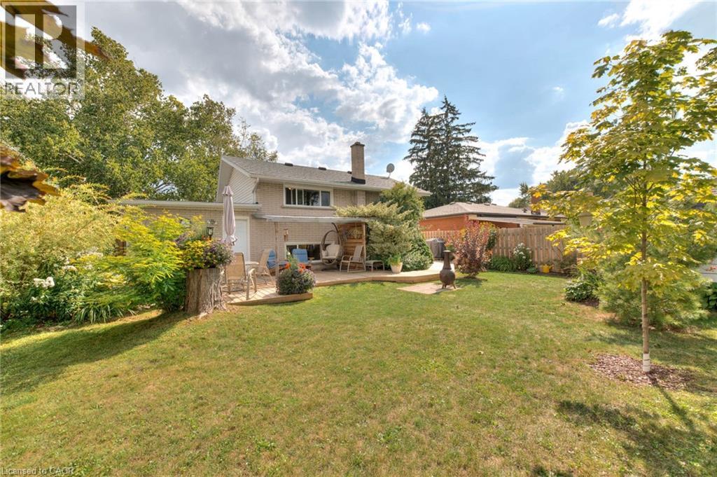 Photo 31 of 232 Kenneth Avenue, Kitchener ON