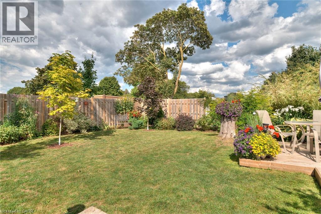 Photo 35 of 232 Kenneth Avenue, Kitchener ON