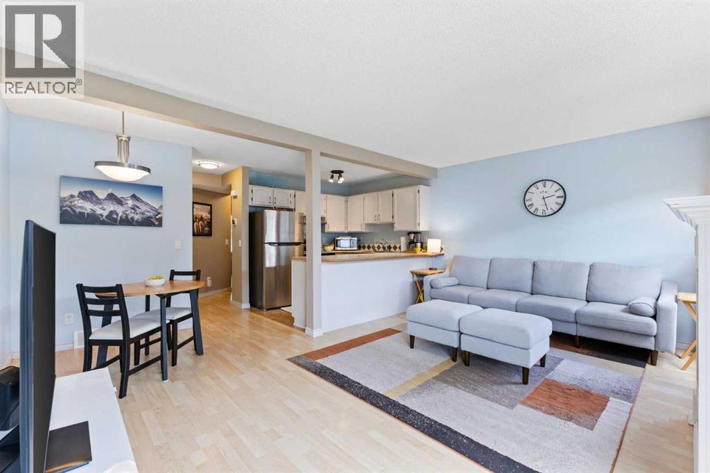 Photo 1 of 60 Country Hills Villas Nw, Calgary AB