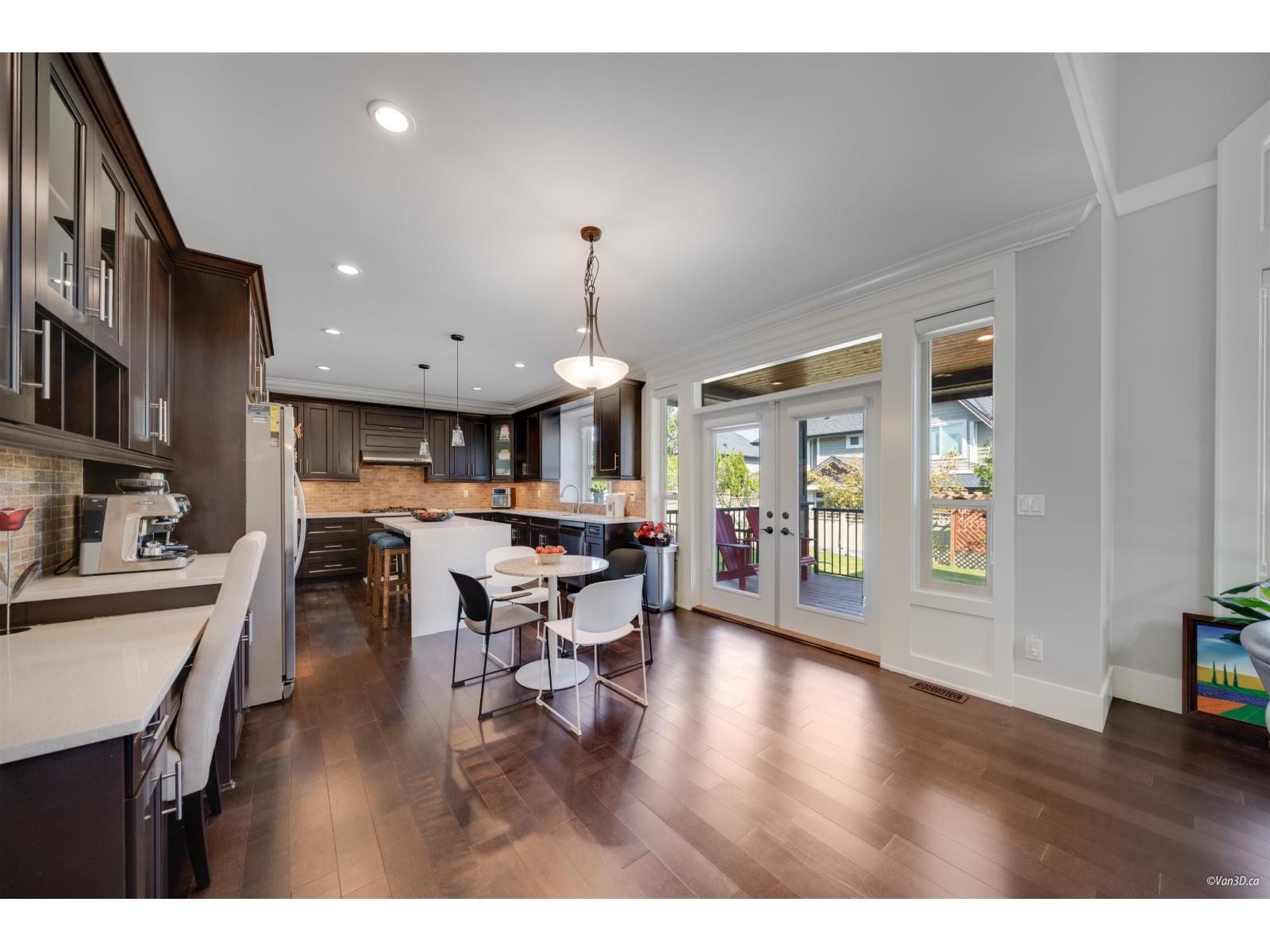 Photo 9 of 16147 27 B Avenue, Surrey BC