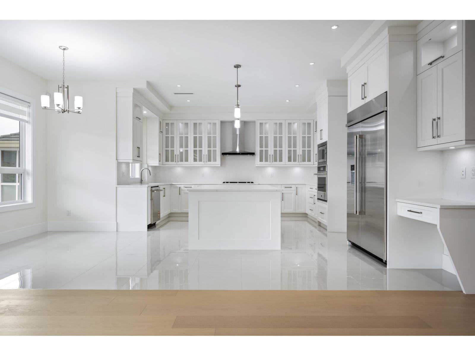 Photo 13 of 15658 82 A Avenue, Surrey BC
