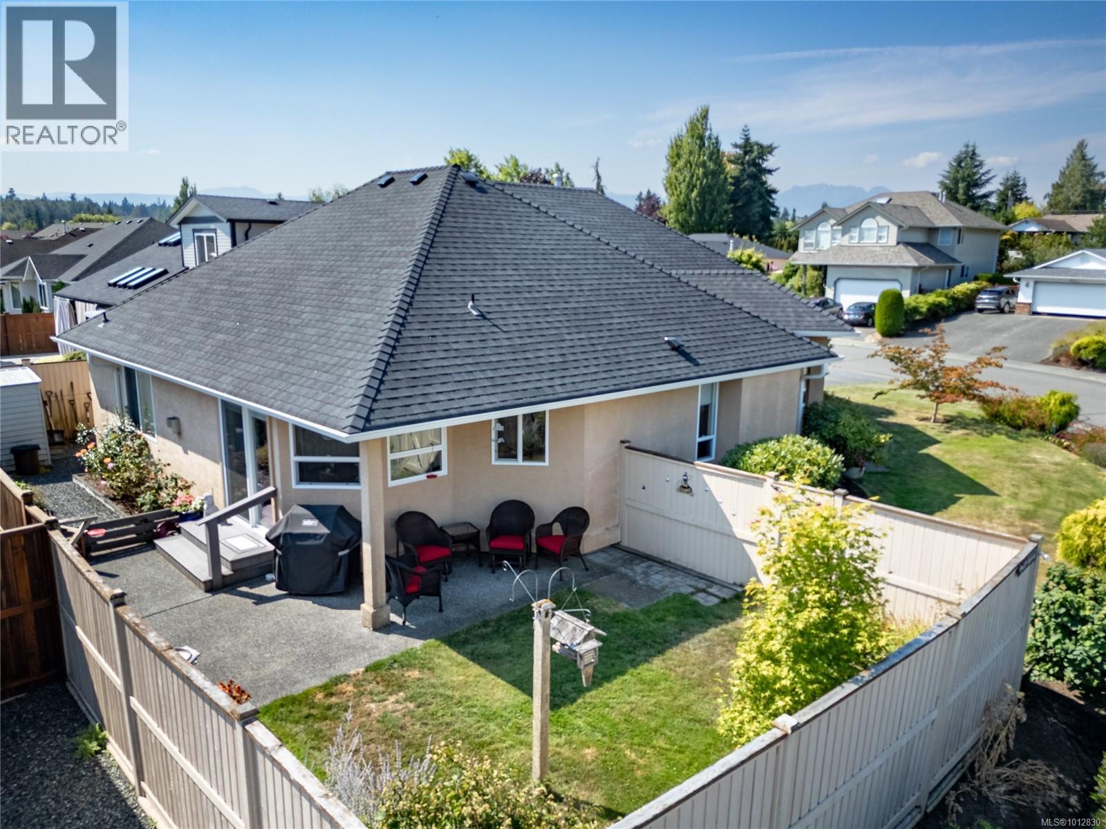 620 Banks Ave W, Parksville